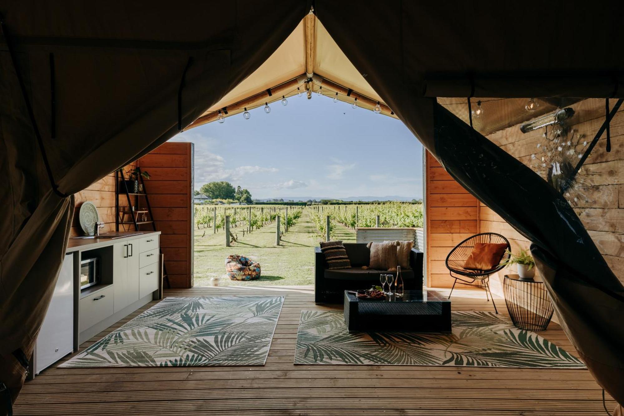 Villas & Vines Glamping Hastings Exterior photo