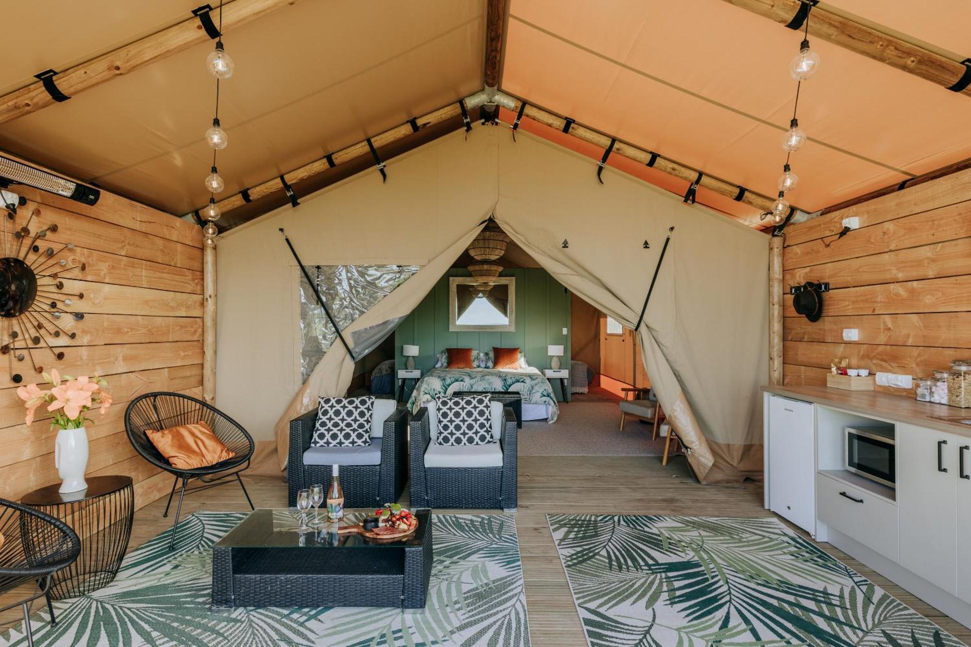 Villas & Vines Glamping Hastings Exterior photo